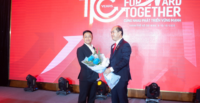 700 Doanh nhân chúc mừng kỷ niệm 10 năm thành lập BNI Việt Nam